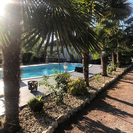 Villa Bergerac Avec Piscine Exterior foto